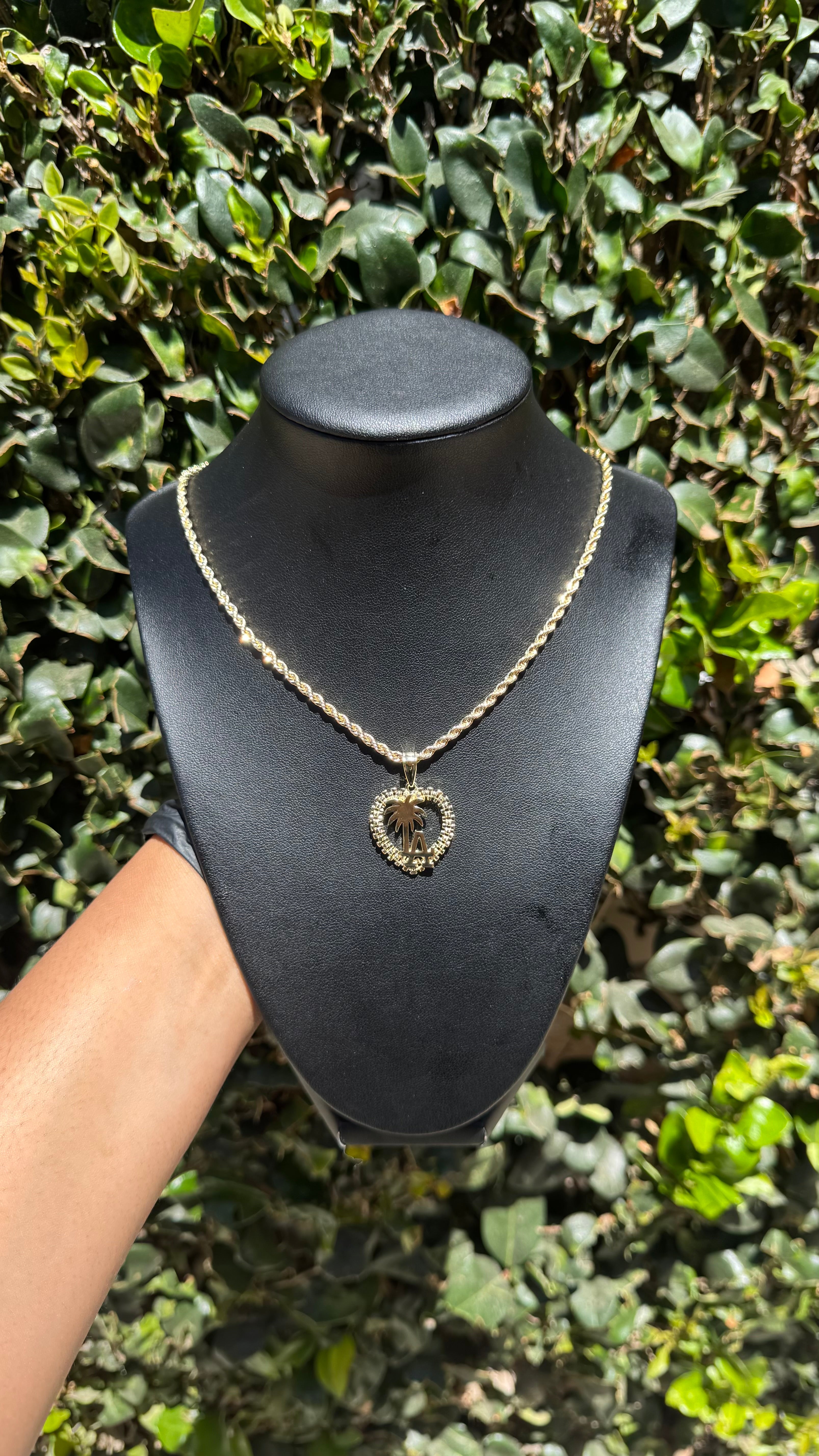 LA Chain